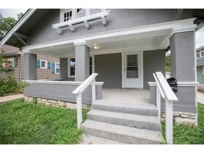 5919 Kenwood Ave in Kansas City, MO - Building Photo - Building Photo