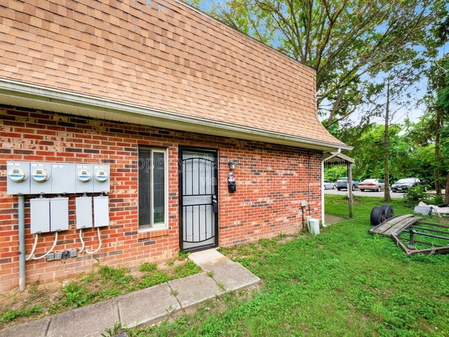 4923 Myers Rd in Columbus, OH - Building Photo - Building Photo