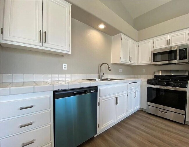 9317 Mountain Rise Ave in Las Vegas, NV - Building Photo - Building Photo