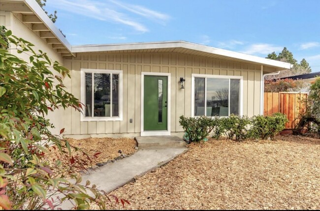 property at 368 Lochridge Dr