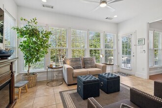 239 Antebellum Ln in Mount Juliet, TN - Foto de edificio - Building Photo