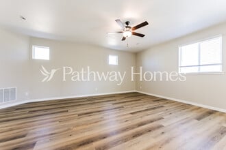 17941 E 94th Ave in Commerce City, CO - Building Photo - Building Photo