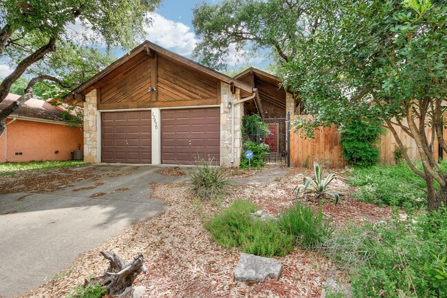 12430 Valle Dezavala in San Antonio, TX - Building Photo - Building Photo