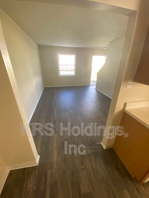 property at 713 E 18th St