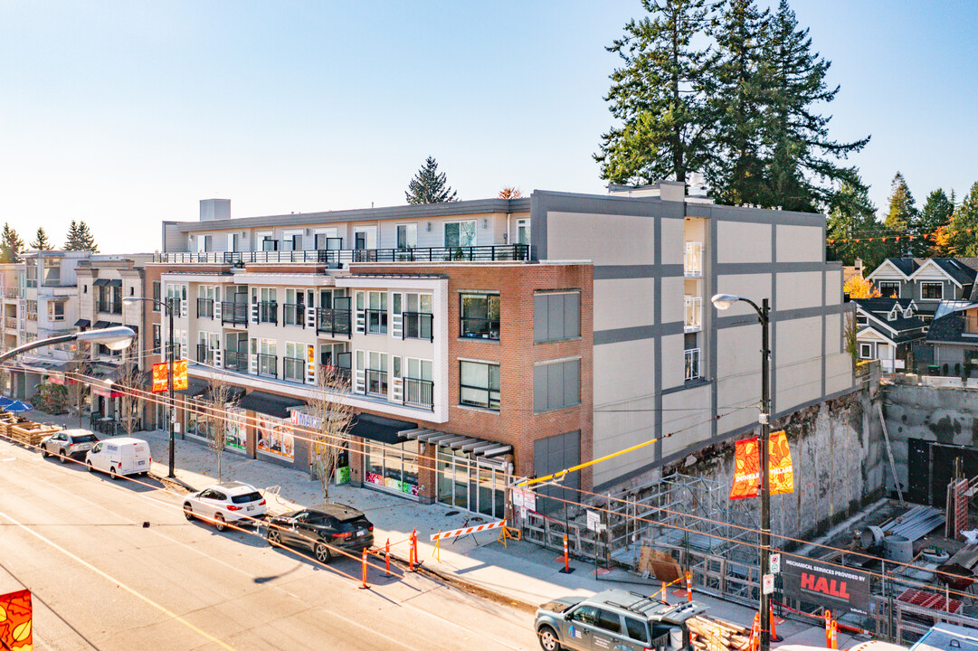 Fifty-Five 55 Dunbar in Vancouver, BC - Building Photo