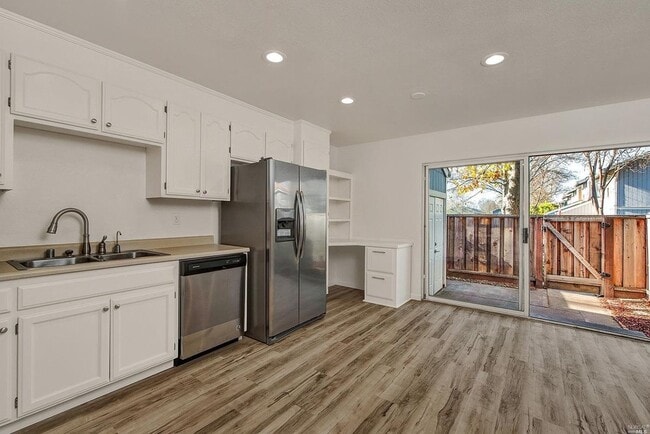 359 Taylor View Dr in Santa Rosa, CA - Building Photo - Building Photo