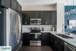 1535 Canal St in New Orleans, LA - Building Photo