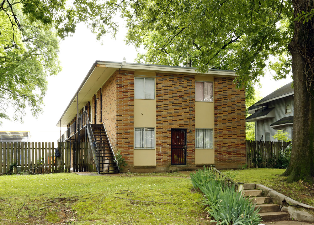 74 N Willett St in Memphis, TN - Building Photo