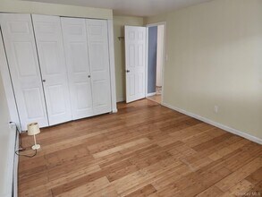 1570 Kenneth Ave in Baldwin, NY - Building Photo - Building Photo