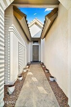 2300 Tierra Zaria in El Paso, TX - Building Photo - Building Photo