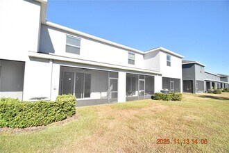 8821 Indigo Trl Lp in Riverview, FL - Building Photo - Building Photo