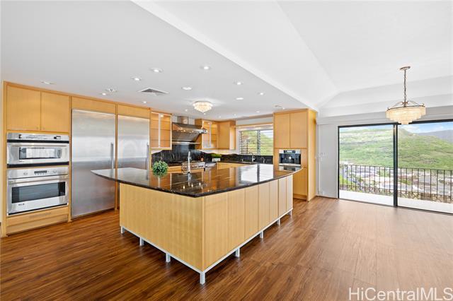 941 Aliamanu Pl in Honolulu, HI - Building Photo - Building Photo