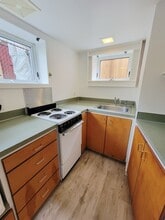 423 W 9th St in Juneau, AK - Building Photo - Building Photo
