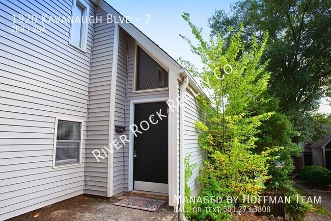 property at 1920 Kavanaugh Blvd