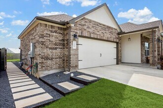 700 Legends Ln in Georgetown, TX - Building Photo - Building Photo