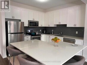 565 Rye Grass Wy in Ottawa, ON - Building Photo - Building Photo