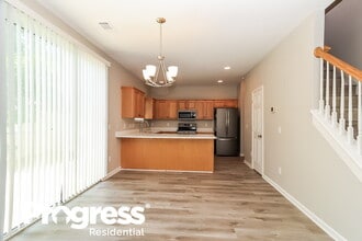 284 Hiawassee Dr in Woodstock, GA - Building Photo - Building Photo