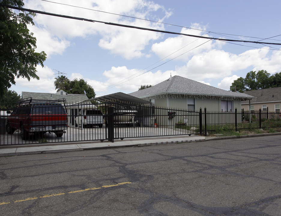 701 Pecan St in West Sacramento, CA - Building Photo