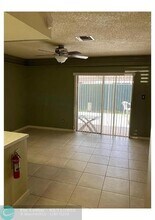 7663 NW 73rd Terrace in Tamarac, FL - Building Photo - Building Photo