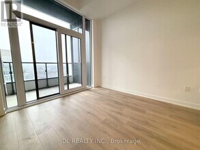 1037 The Queensway in Toronto, ON - Building Photo - Building Photo