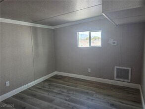 1611 E Gamebird Rd in Pahrump, NV - Building Photo - Building Photo