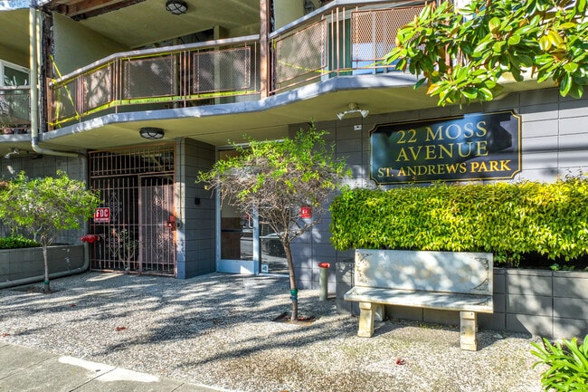 St Andrew Park in Oakland, CA - Building Photo - Building Photo