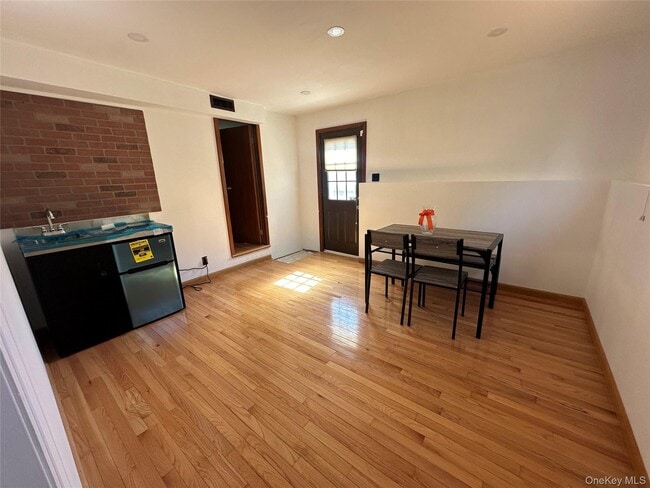 41 Old Army Rd in Scarsdale, NY - Building Photo - Building Photo