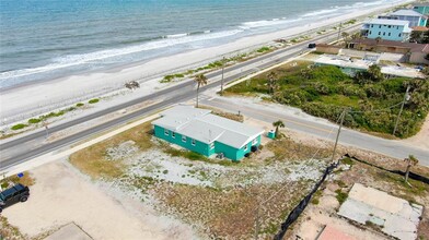1244 S Ocean Shore Blvd in Flagler Beach, FL - Building Photo - Building Photo