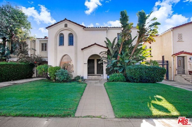 property at 1020 Hi Point St