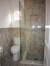 57 Greenleaf Ave, Unit unit 2 in Medford, MA - Building Photo - Building Photo