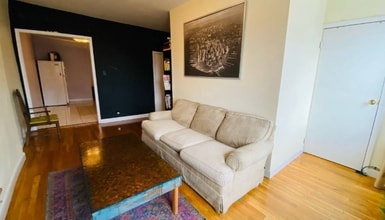 84 Hollywood Ave in Albany, NY - Building Photo - Building Photo