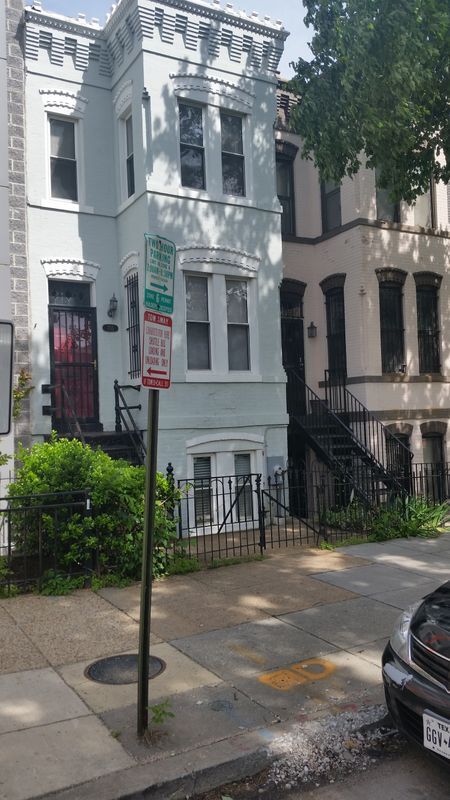 property at 735 6th St NE