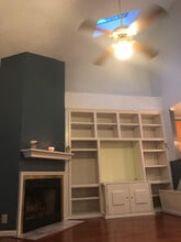 5210 Village Way, Unit 1 in Nashville, TN - Foto de edificio - Building Photo
