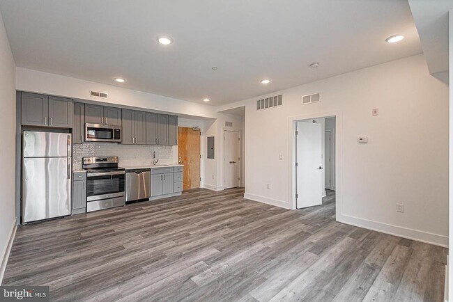 1524 South St in Philadelphia, PA - Building Photo - Building Photo