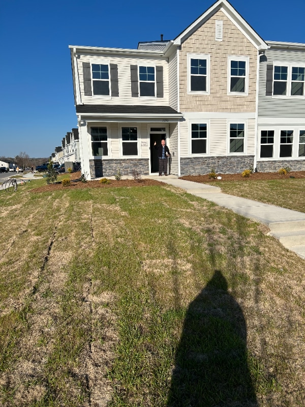 property at 2252 Kasota Ln