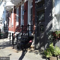 106 N Market St in Frederick, MD - Building Photo