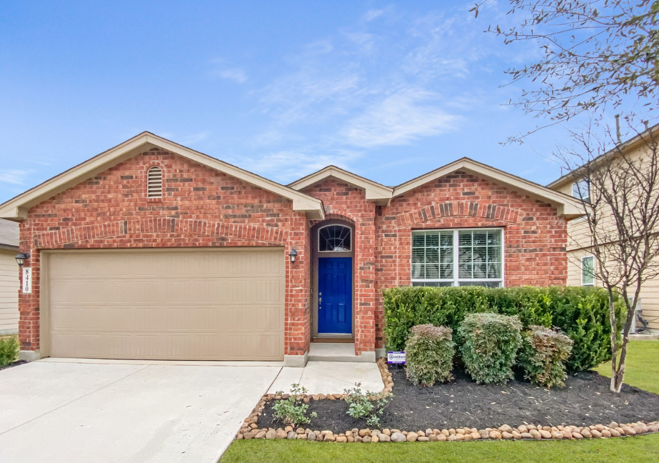 8410 Cedar Meadows in San Antonio, TX - Foto de edificio