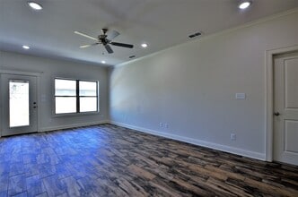 829 Lindsey Ln in Whitehouse, TX - Building Photo - Building Photo
