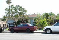 1980 Wallace Ave in Costa Mesa, CA - Building Photo - Building Photo