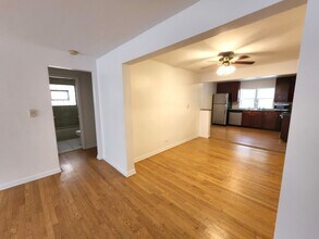 8847 La Crosse Ave in Skokie, IL - Building Photo - Building Photo