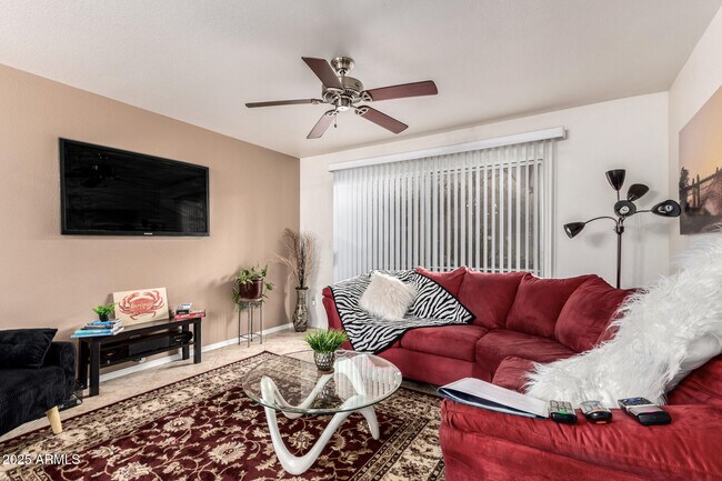 17017 N 12th St in Phoenix, AZ - Building Photo - Building Photo