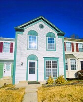 12242 Granada Way in Woodbridge, VA - Building Photo