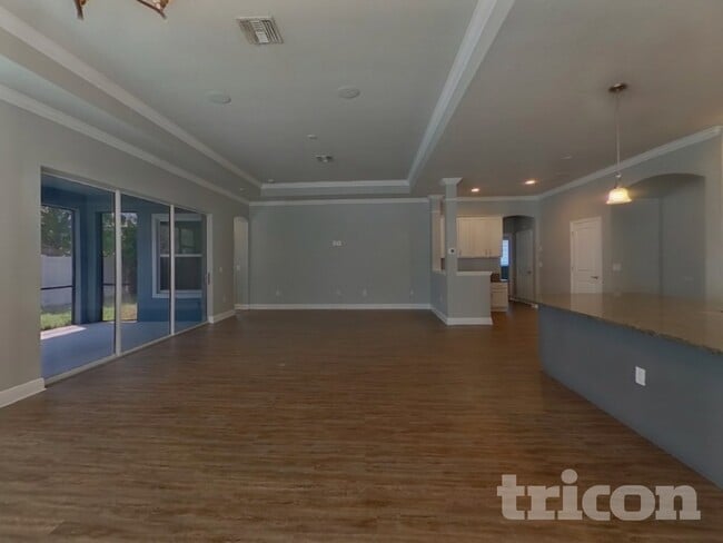 1858 Montgomery Bell Rd in Zephyrhills, FL - Building Photo - Building Photo