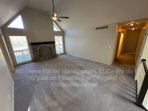 9802 NW 72nd Terrace in Weatherby Lake, MO - Building Photo - Building Photo