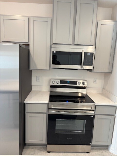 3616 Majestic Dr in Lakeland, FL - Building Photo - Building Photo