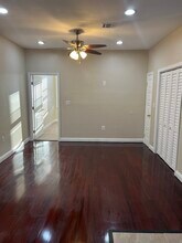 1823 Madison Ave, Unit 3 in Baltimore, MD - Foto de edificio - Building Photo