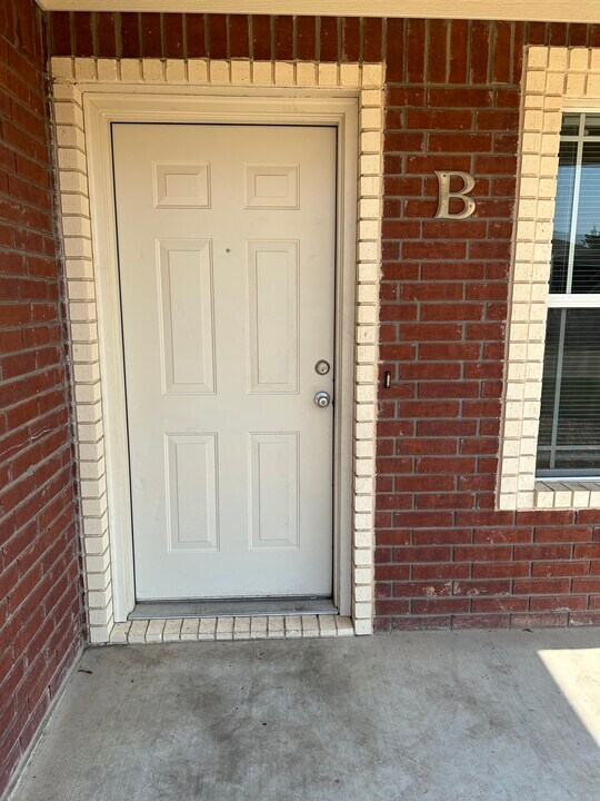 220 Ryan Cir Apt B in Nolanville, TX - Building Photo