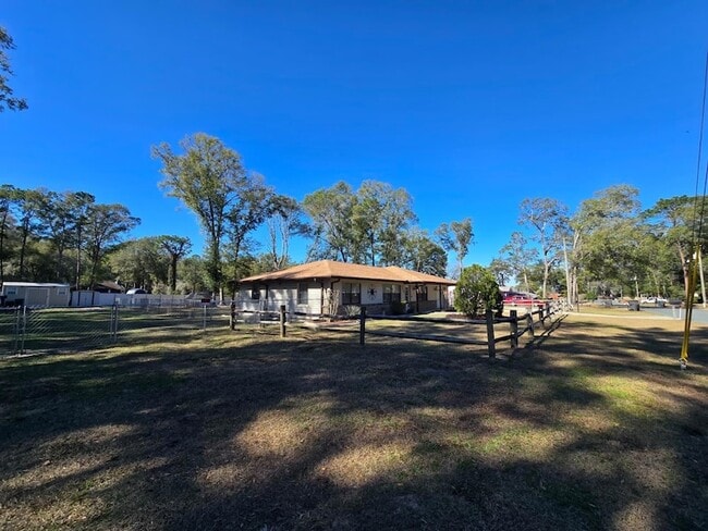 2606 NE 22nd Ave in Ocala, FL - Building Photo - Building Photo