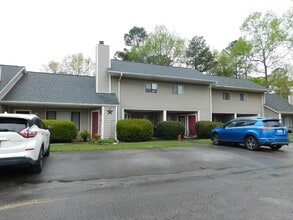 1505 College Way in New Bern, NC - Building Photo - Building Photo