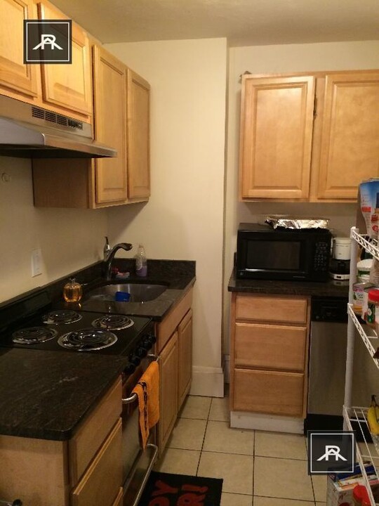 21 Aberdeen St in Boston, MA - Building Photo